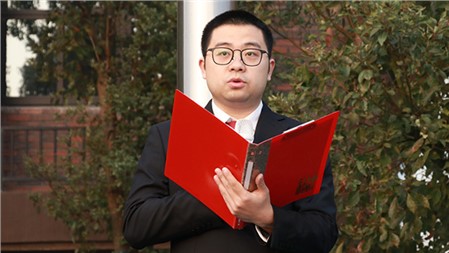 憲法宣傳周 跟郡園學子一起來“憲”學現(xiàn)用 學校組織全校學生進行學憲法活動