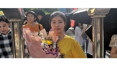 祝賀我的女孩，在郡園如愿圓夢！——?轉自岳陽市郡華高級中學一位學生母親的朋友圈